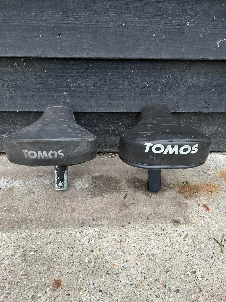 2x tomos zadel, Ophalen of Verzenden, Zo goed als nieuw, Overige modellen