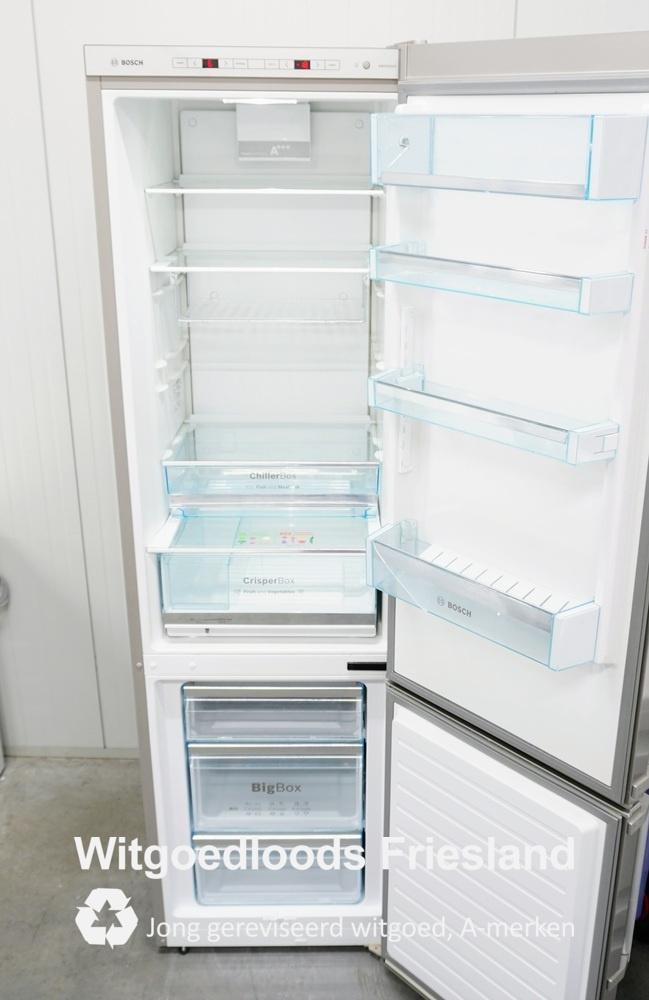 Bosch Koelvriescombinatie VitaFresh RVS A+++ Garantie 3MND, 200 liter of meer, Met aparte vriezer, 160 cm of meer, Zo goed als nieuw