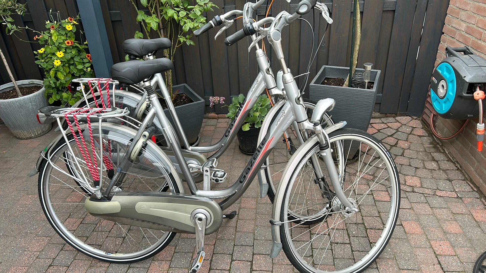 Gazelle damesfietsen set, Fietsen en Brommers, Fietsen | Dames | Damesfietsen, Ophalen, Versnellingen, 56 cm of meer, Zo goed als nieuw