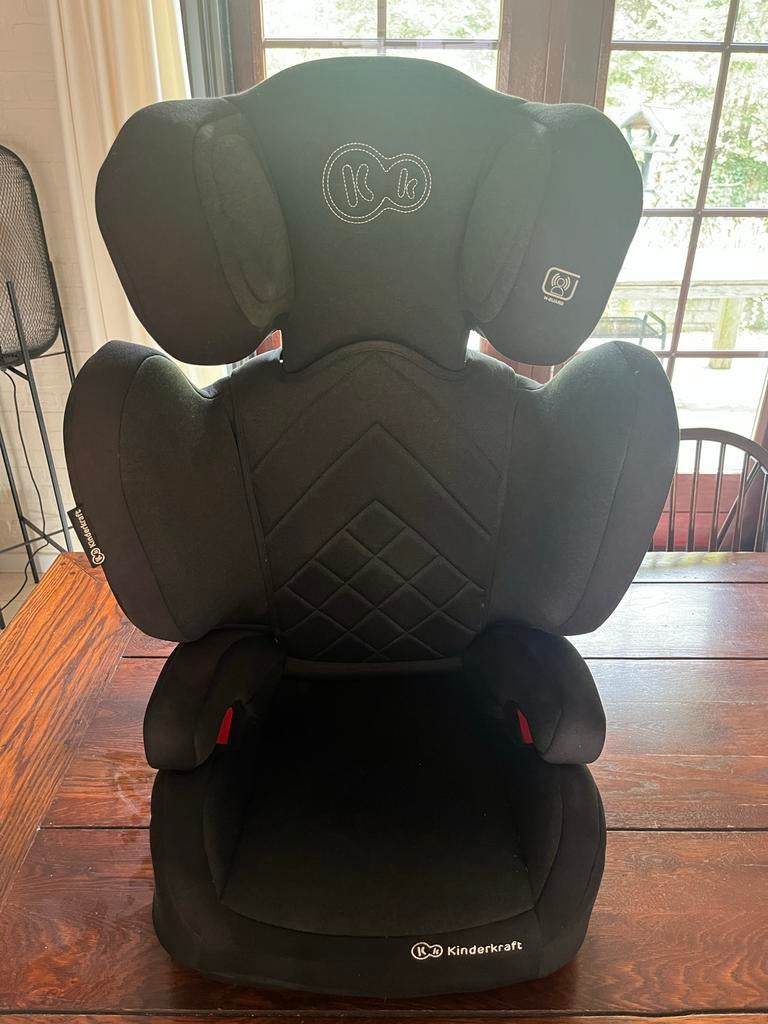 Kinderkraft Kinderautostoel - Veilig en Comfortabel, Autogordel of Isofix, Gebruikt, Verstelbare rugleuning, 9 t/m 36 kg
