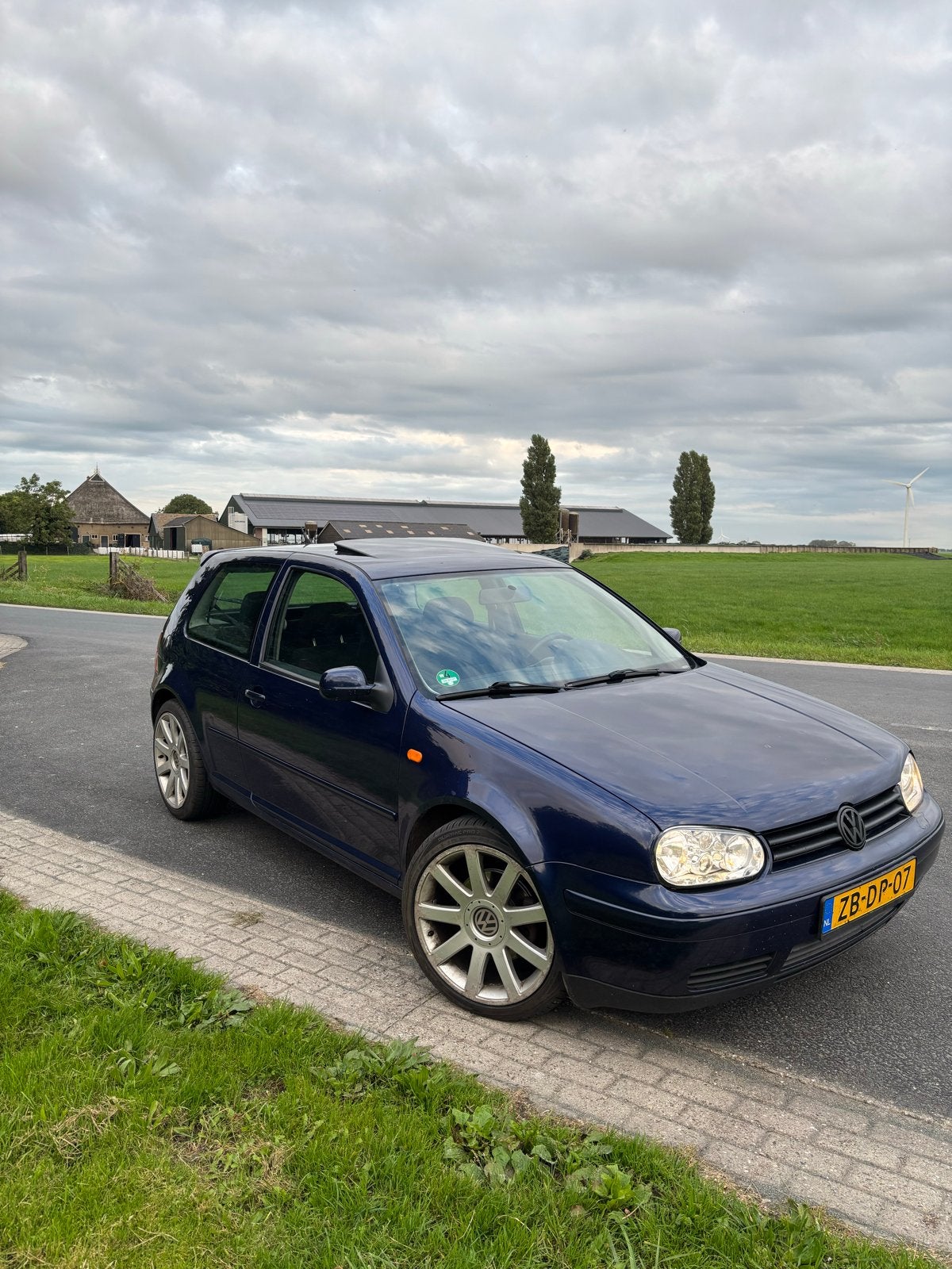 Volkswagen Golf 2.3 V5 110KW 1999 Blauw, Voorwielaandrijving, Blauw, 1204 kg, 149 pk