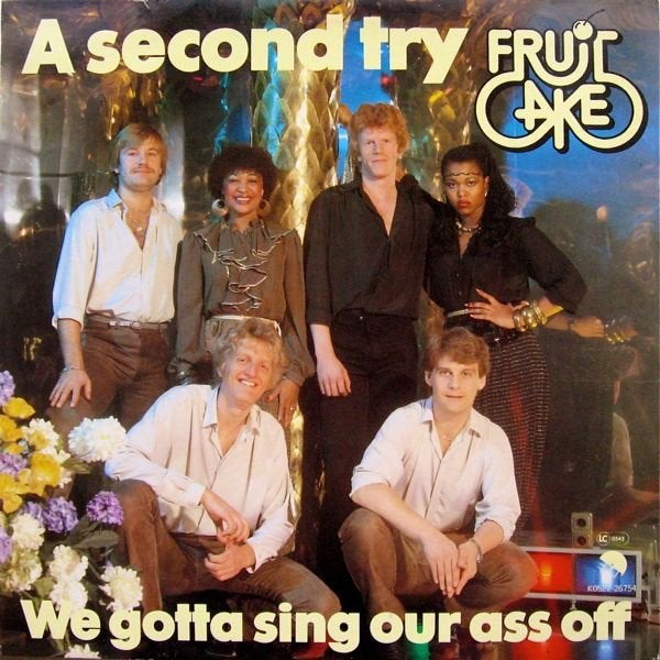 Fruitcake ‎A Second Try/We Gotta Sing Our Ass Off maxisingle, Zo goed als nieuw, 12 inch, Inclusief binnenhoes, Ophalen of Verzenden