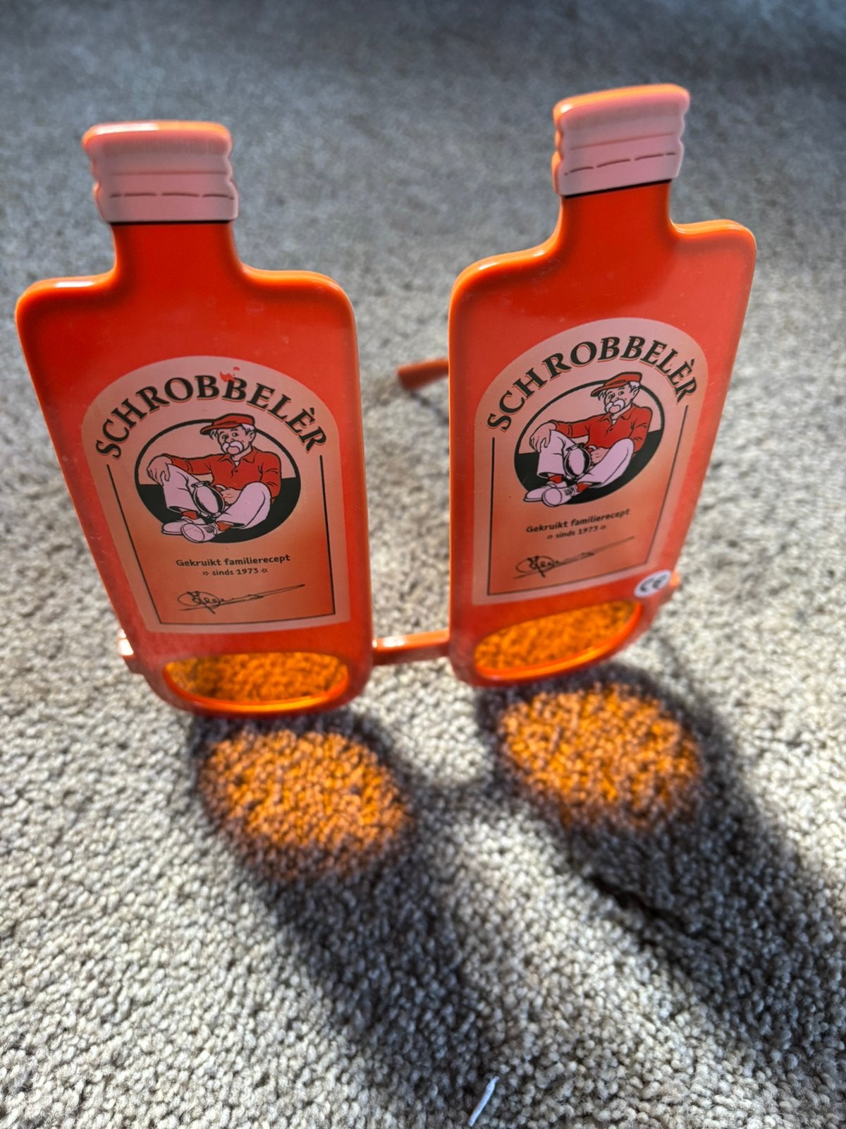 Schrobbelèr oranje WK zonnebril (nieuw!), Ophalen of Verzenden, Nieuw, Gebruiksvoorwerp