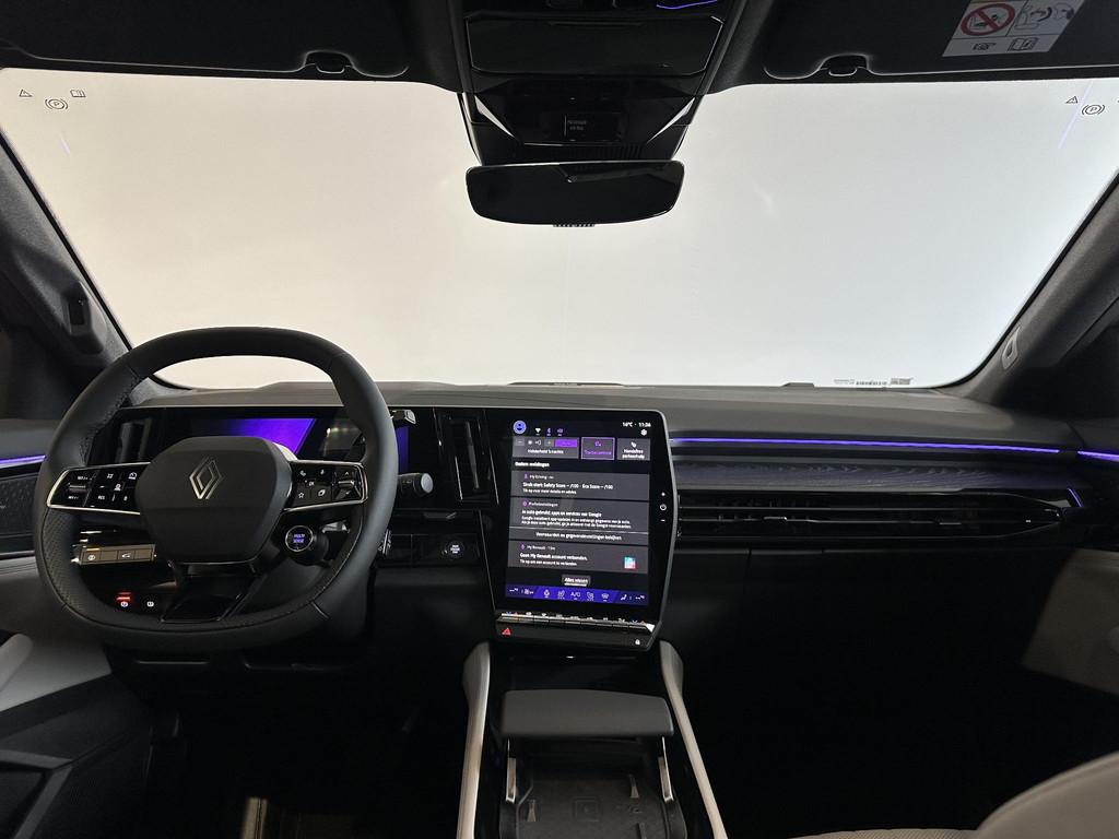 Renault Espace E-Tech full hybrid 200 iconic 7p. NIEUW UIT V, Auto's, 1199 cc, 7 stoelen, 1681 kg, Origineel Nederlands