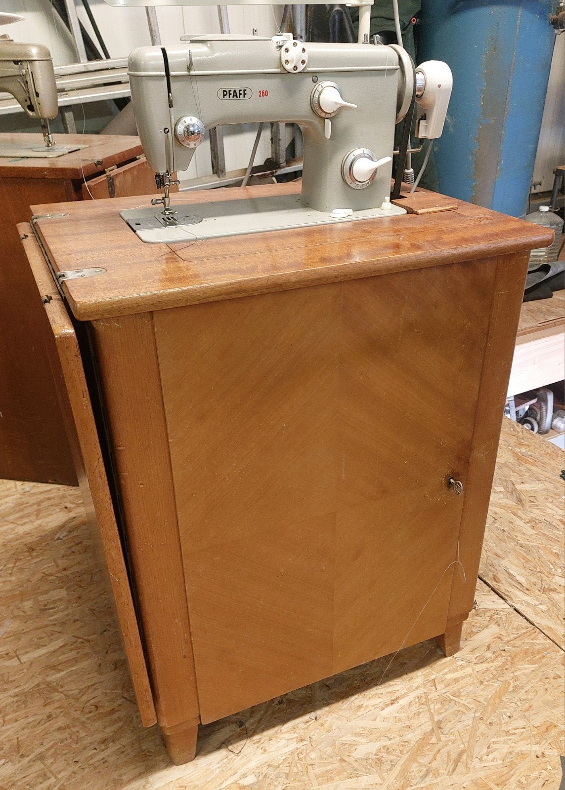Pfaff 260  naaimachine met naaldpositie, Hobby en Vrije tijd, Naaimachines en Toebehoren, Ophalen, Gebruikt, Naaimachine, Pfaff