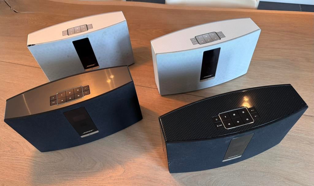 4x Bose Soundtouch 20 Speakers & Wireless link adapter, Audio, Tv en Foto, Luidsprekers, Ophalen of Verzenden, Zo goed als nieuw