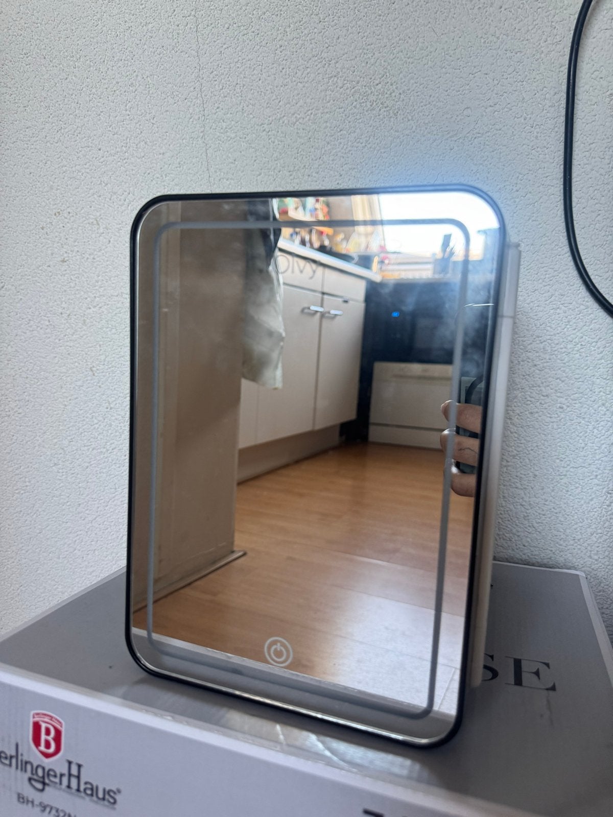 Mini Koelkast met LED Verlichting - Ideaal voor Cosmetica, Zonder vriesvak, Ophalen of Verzenden, Minder dan 45 cm, Minder dan 85 cm