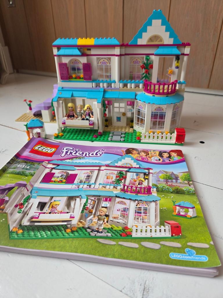 Lego Friends 41314 Stephanie's huis, Kinderen en Baby's, Speelgoed | Duplo en Lego, Ophalen, Lego, Zo goed als nieuw, Complete set