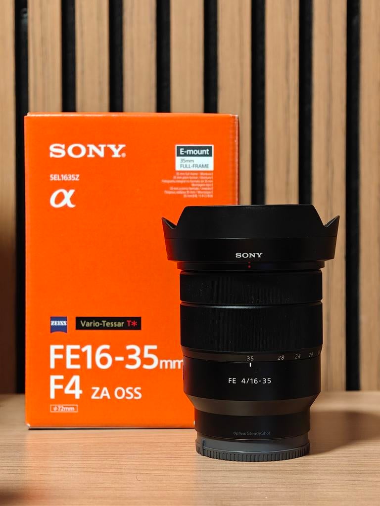 Sony Zeiss FE 16-35mm F4 ZA OSS, Ophalen of Verzenden, Zo goed als nieuw, Groothoeklens, Zoom