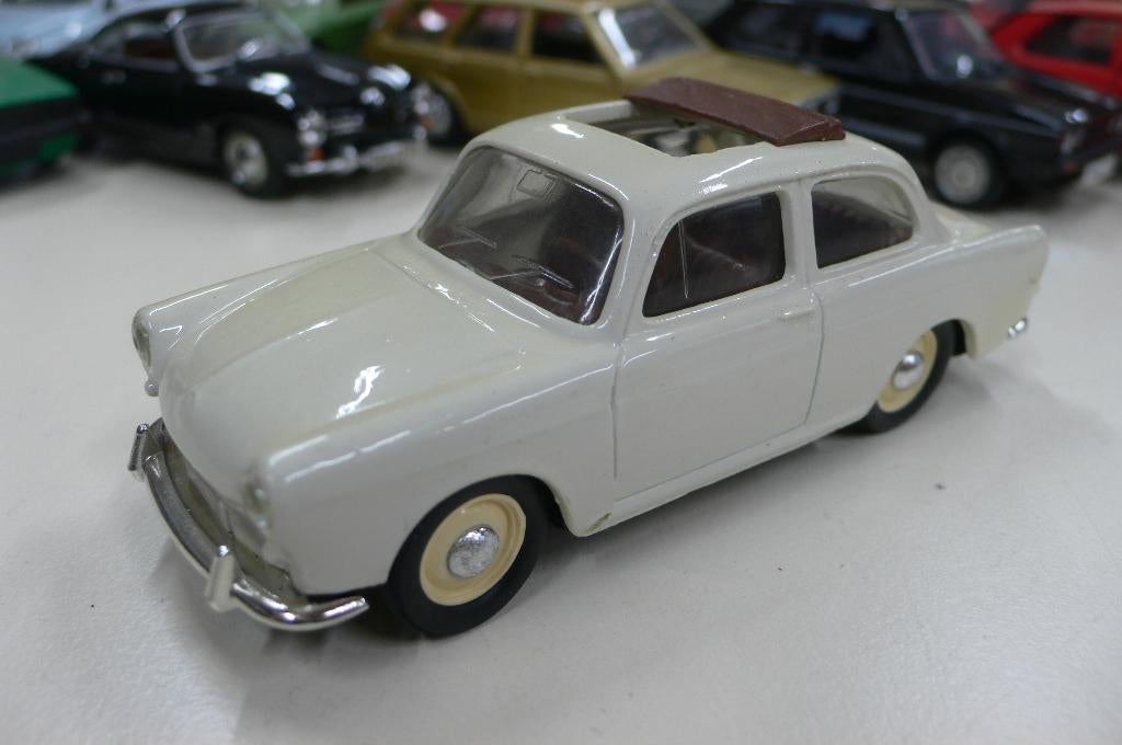 volkswagen 1500 ponton - vitesse  1/43, Hobby en Vrije tijd, Verzenden, Nieuw, Auto, Overige merken