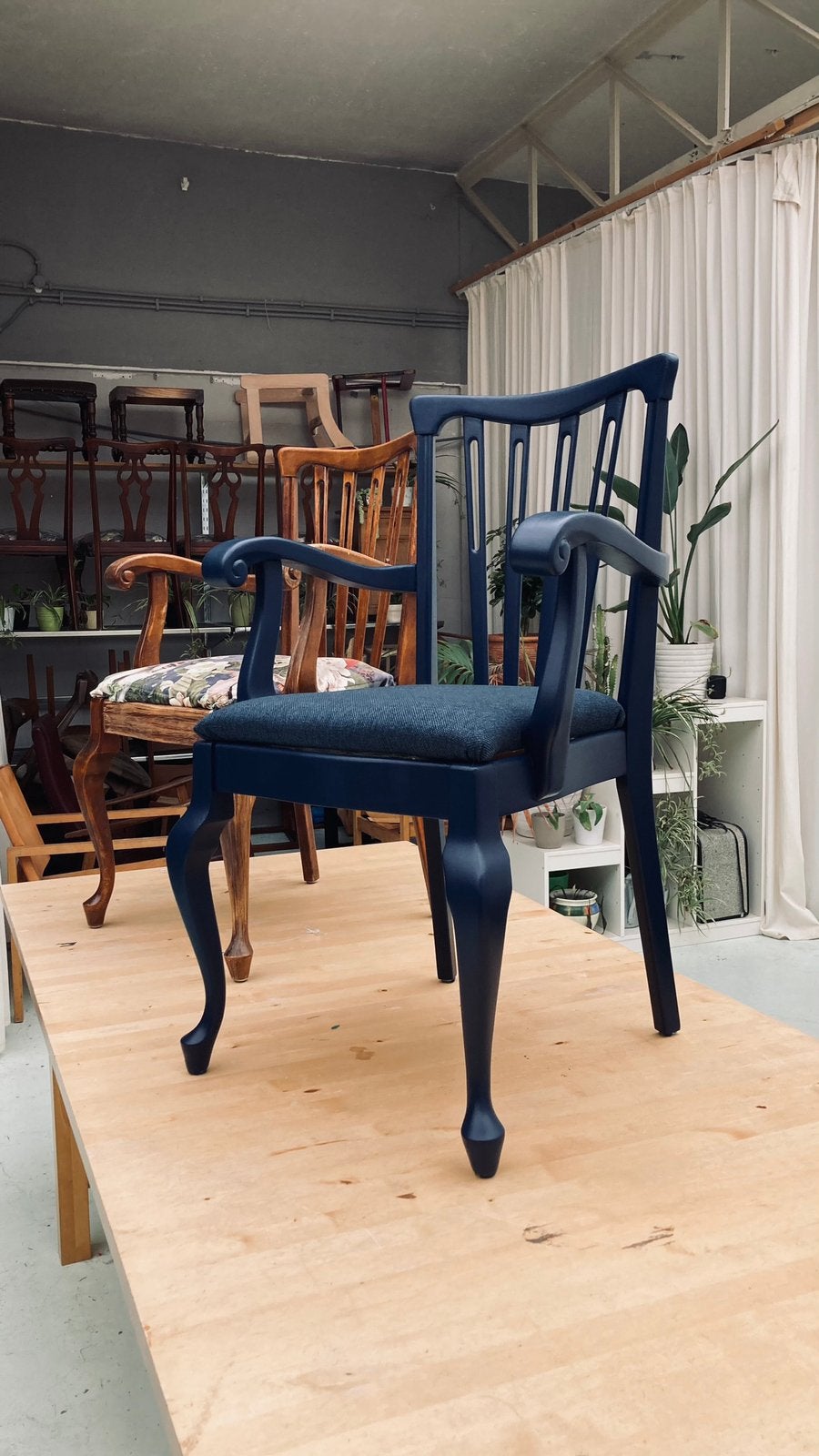 Stoelen stoferen - workshop, Ophalen, Zo goed als nieuw, Zwart