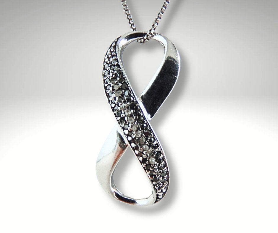 Mooie 925 zilveren grote INFINITY hanger met diamant!, Verzenden, Zo goed als nieuw, X, Met edelsteen