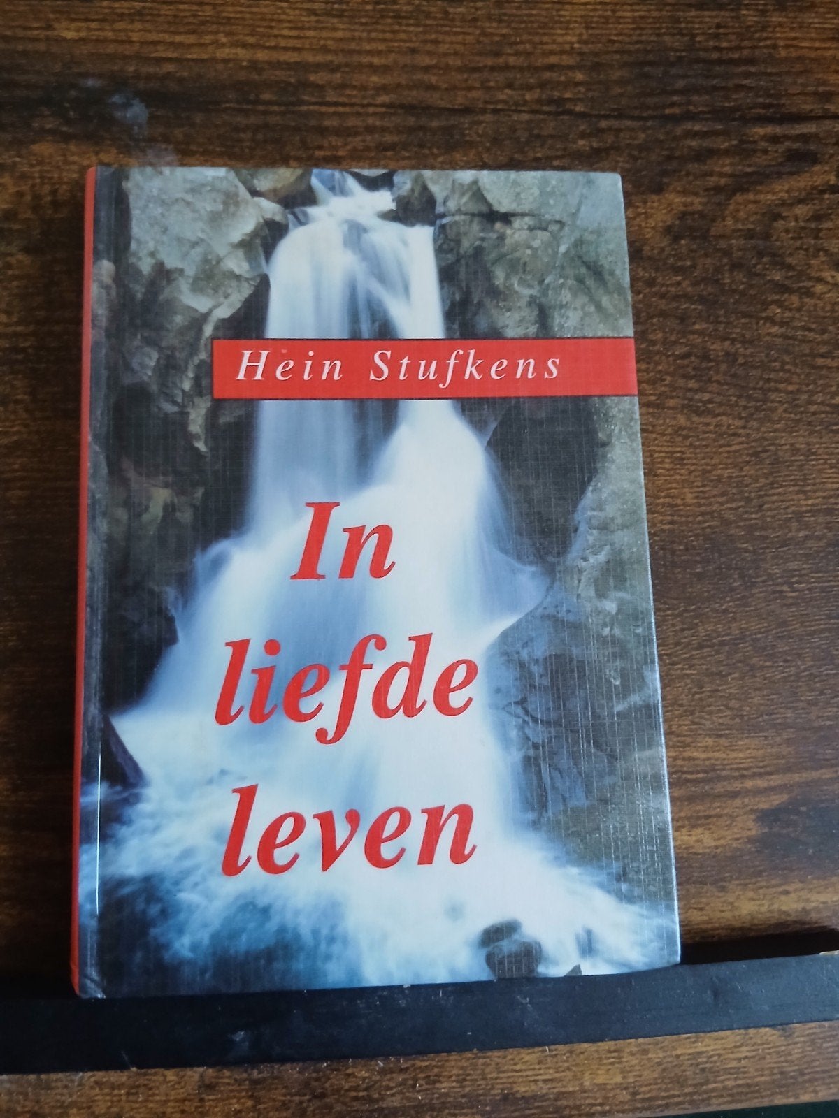 In Liefde Leven - Hein Stufkens, Boeken, Ophalen of Verzenden, Gelezen, Hein Stufkens, Nederland