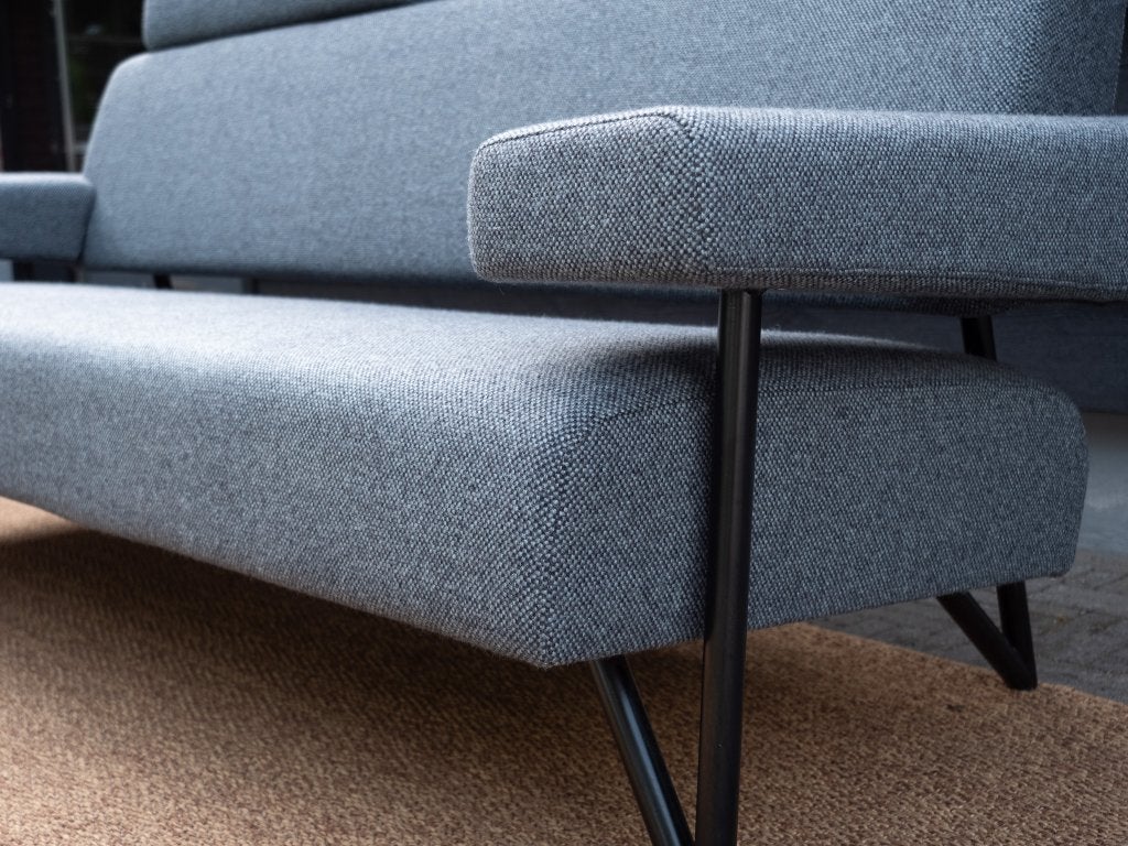 Havee Cloak Stone | 3-zits design bank | Blauw antraciet wol, Huis en Inrichting, Banken | Bankstellen, Design, Modern, Driepersoons