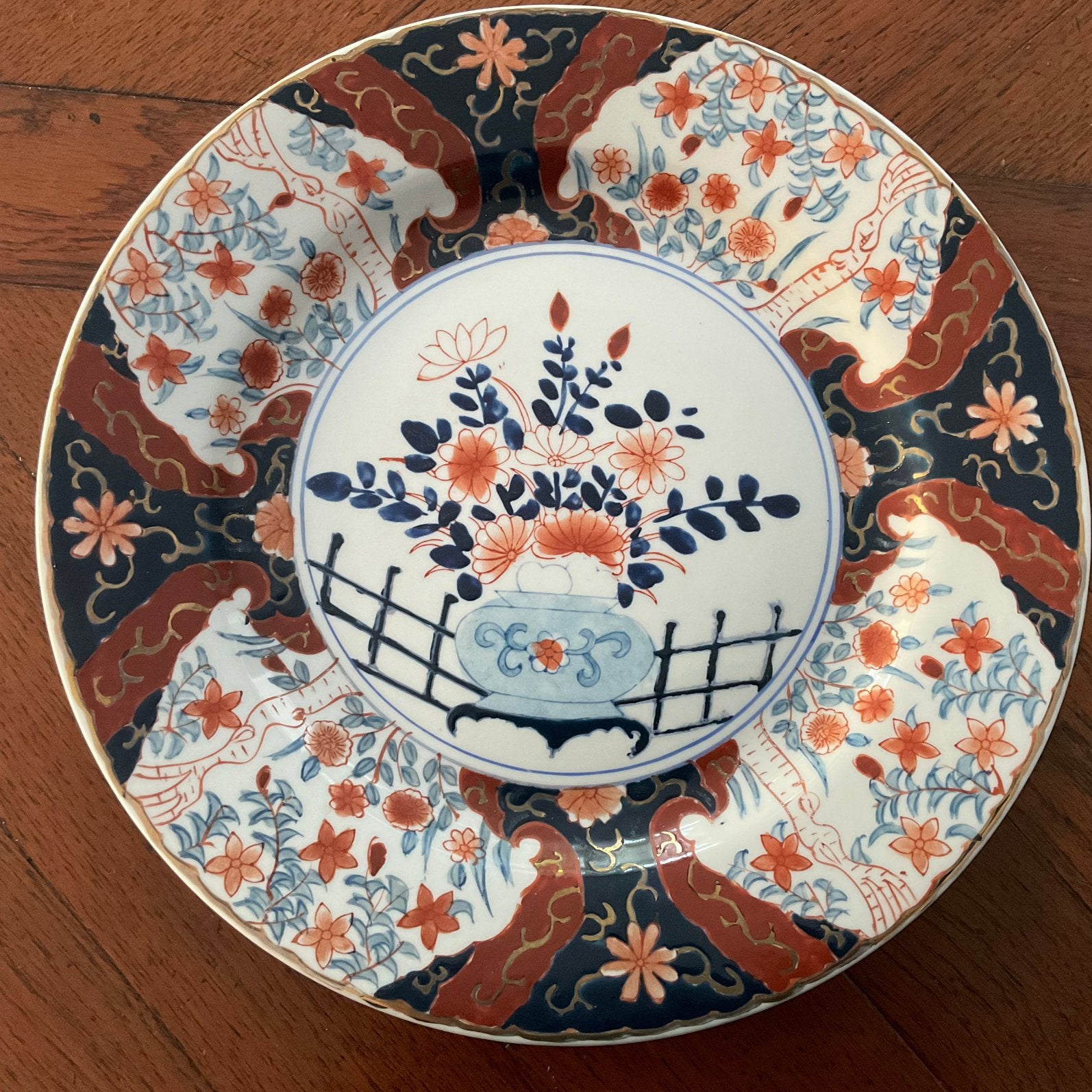 Porseleinen groot antiek Japans Imari bord 30cm., Antiek en Kunst, Ophalen