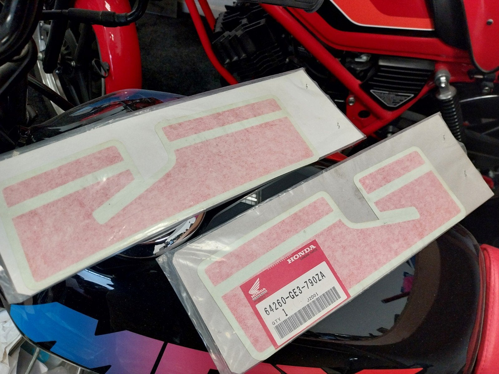 Honda MBX Vollekuip orginele stickers € 65, Ophalen of Verzenden, Nieuw, Honda mt mtx mb mtx mb mbx nsr ns1
