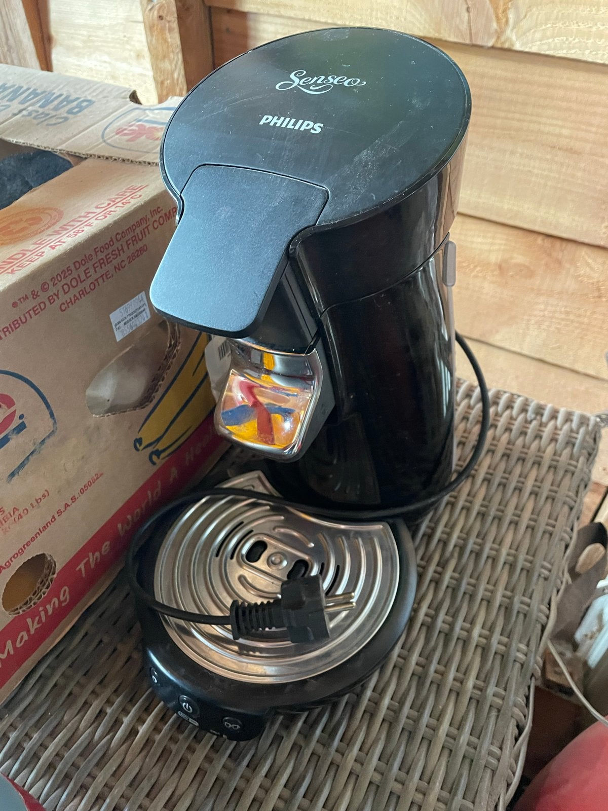 Senseo Koffiezetapparaat - rood cs en zwart hd, Ophalen, Koffiepads en cups, Gebruikt, Koffiemachine
