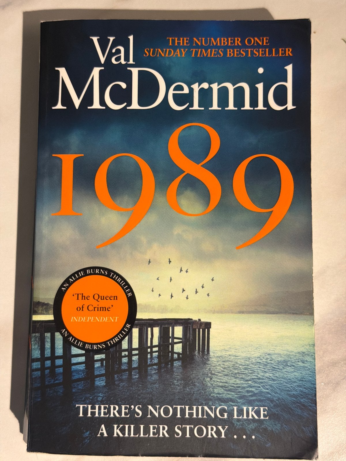 1989 - Val McDermid - Thriller, Boeken, Ophalen of Verzenden, Gelezen, Wereld overig