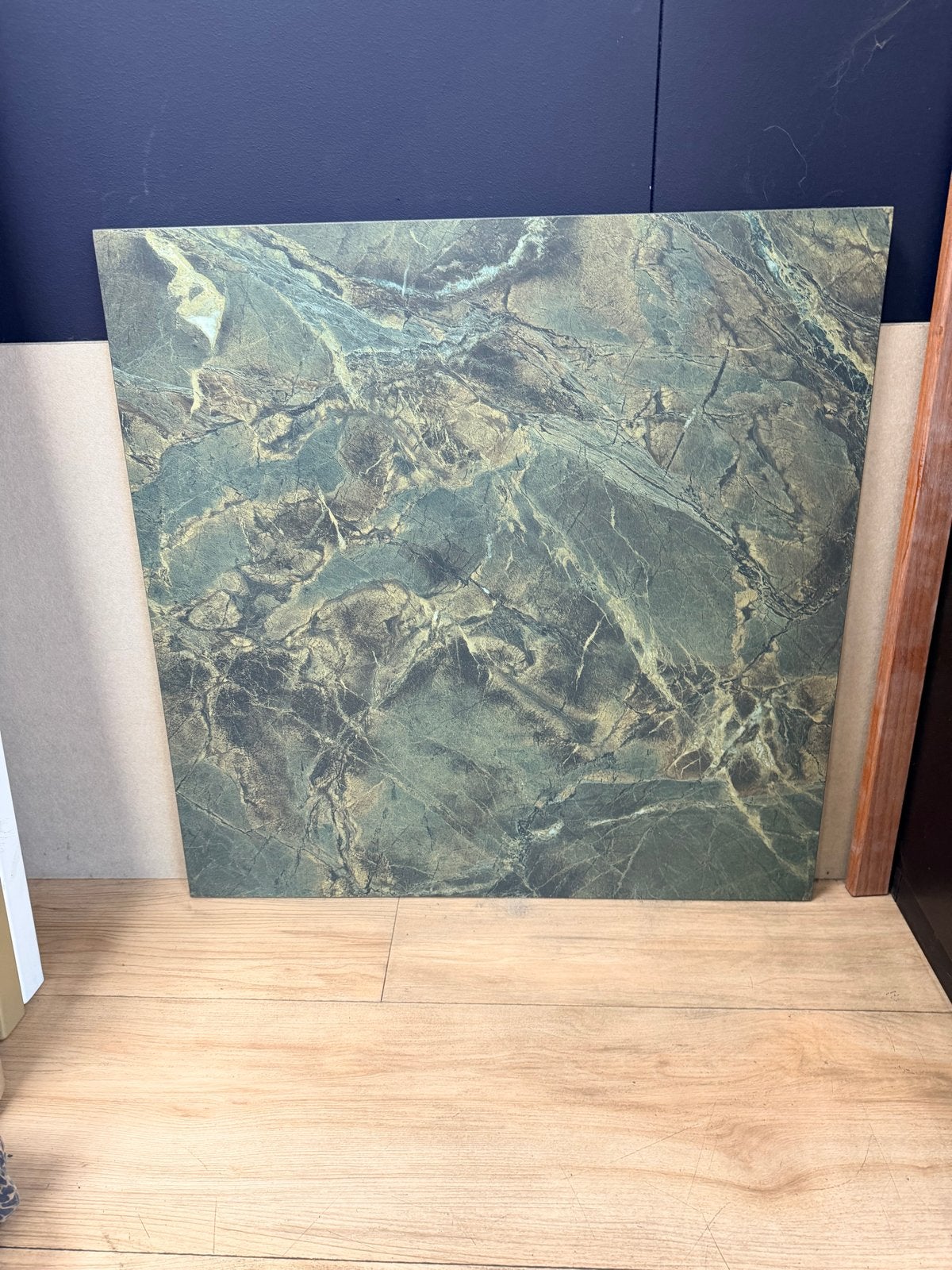 Nieuw Keramisch blad 12mm dik, 70x70cm, Doe-het-zelf en Verbouw, Ophalen of Verzenden, Nieuw, Keramiek, 60 cm of meer