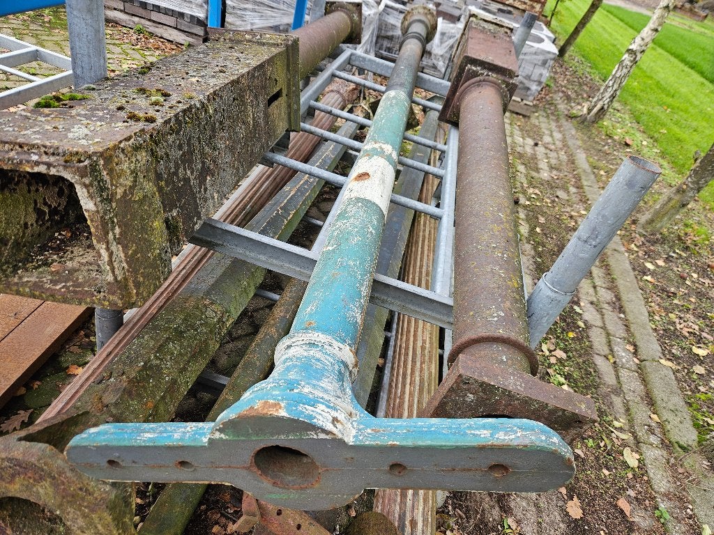 1 Antieke gietijzeren paal zuil pilaar, Ophalen, Gebruikt
