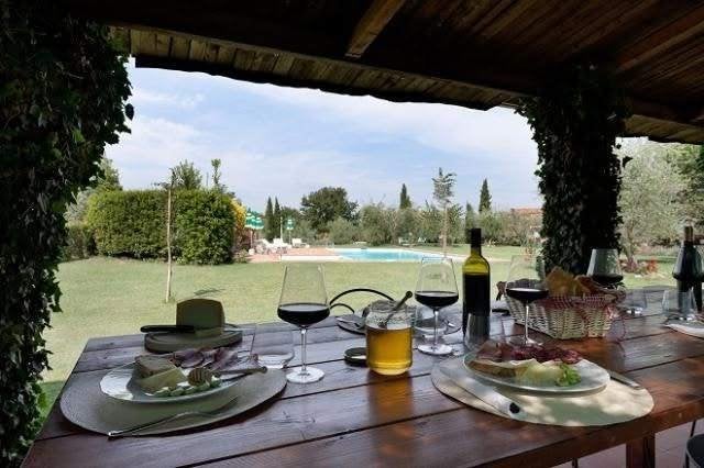 Súper Last-minute Toscane, 6 pers, zwembad, airco, nú €895,-, Vakantie, Vakantiehuizen | Italië, Bemiddelingsbureau, Toscane, Open haard
