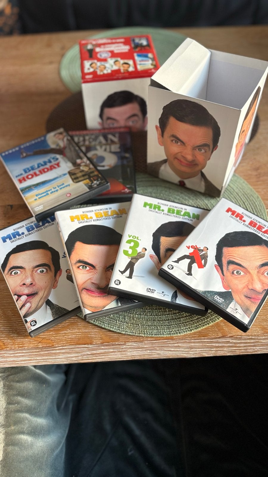 Mr. Bean: De Complete Beantastic Boxset (DVD), Engels, Nederlands, Ophalen of Verzenden, Zo goed als nieuw