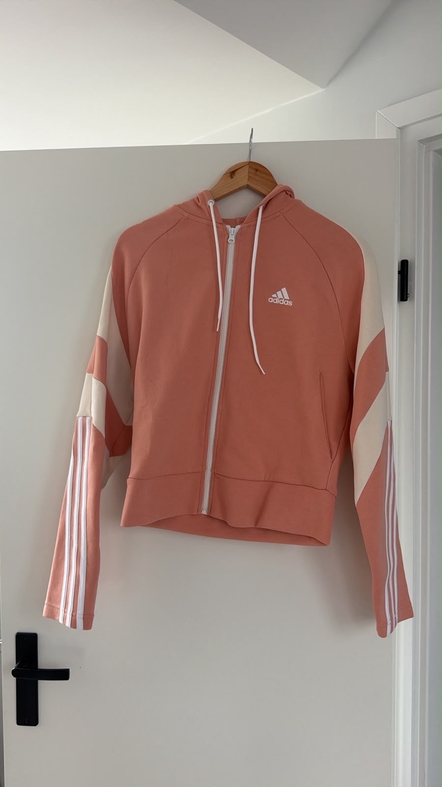 Adidas vest maat S - Zo goed als nieuw, Ophalen of Verzenden, Zo goed als nieuw, Maat 36 (S), Oranje