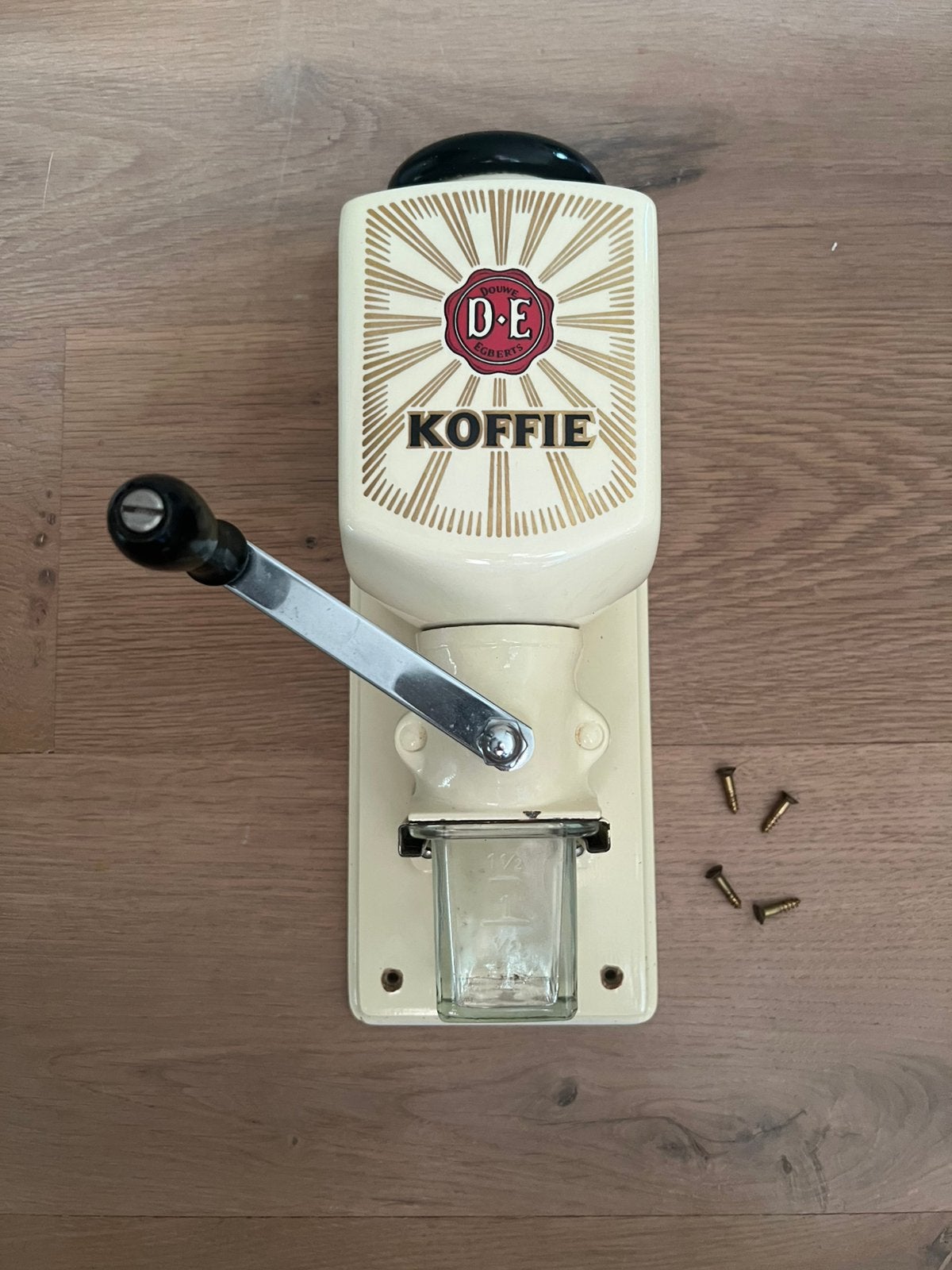 Vintage Douwe Egberts Wandkoffiemolen (Jaren '50), Antiek en Kunst, Antiek | Keukenbenodigdheden, Ophalen of Verzenden