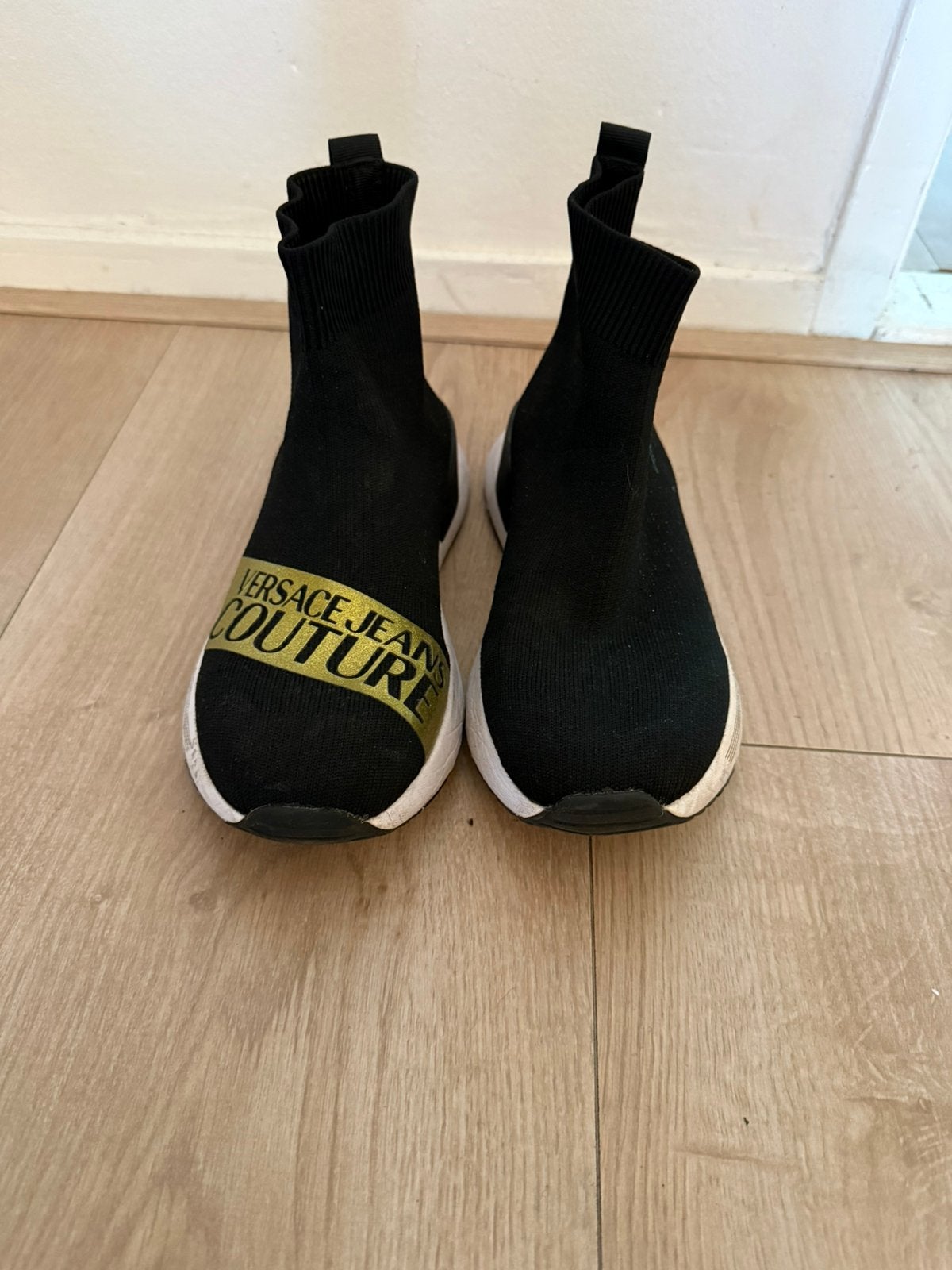 Versace schoenen, Ophalen of Verzenden, Zo goed als nieuw
