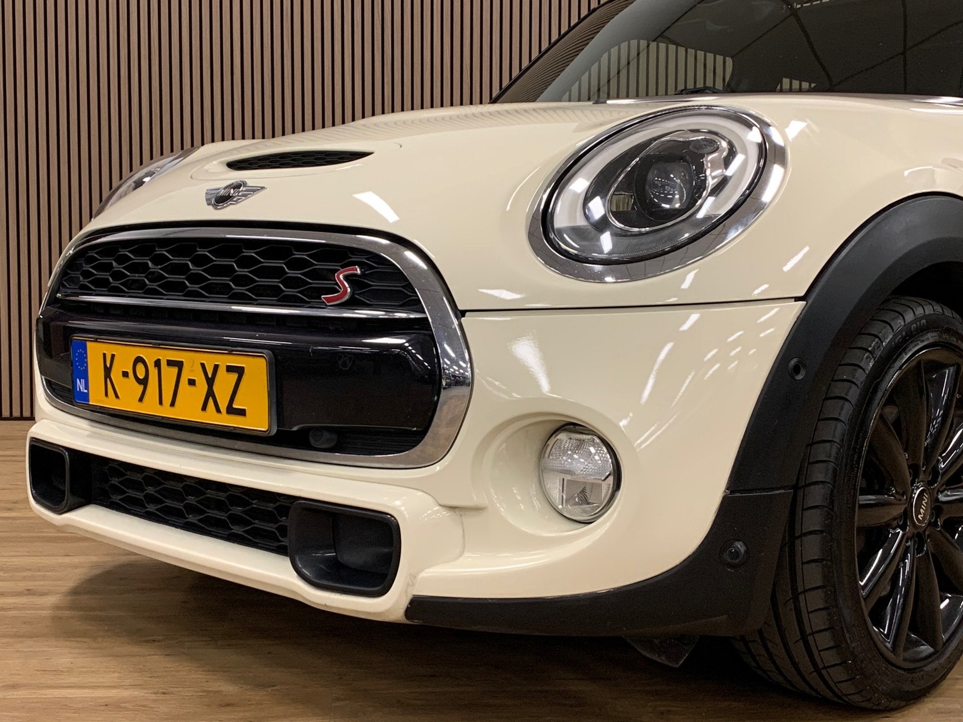 Mini Mini 2.0 Cooper S Chili Serious Business|Automaat|Opend, Auto's, Gebruikt, 4 stoelen, Leder, Bedrijf