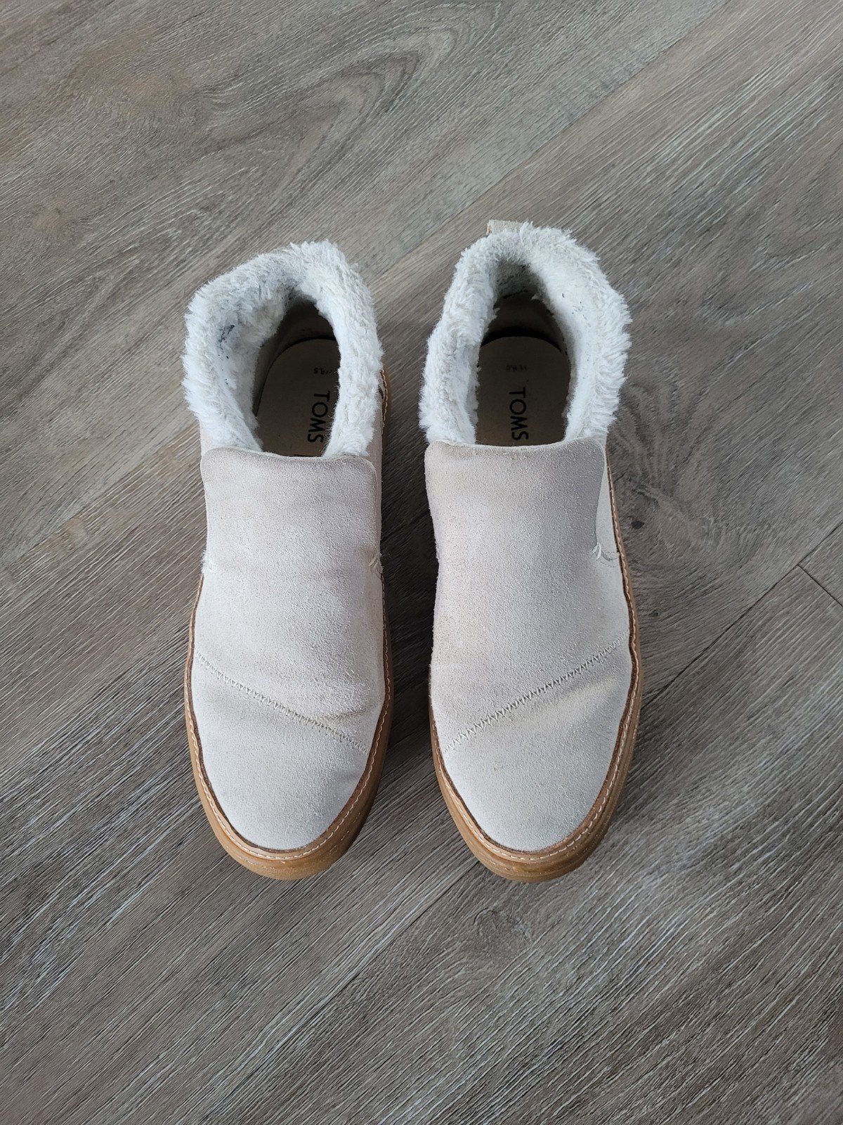 Toms gevoerde pantoffels, mt. 38, stevige zool, Overige kleuren, Ophalen of Verzenden, Toms, Pantoffels of Sloffen
