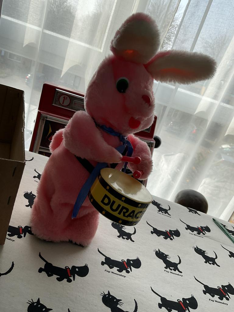 Vintage Duracell Konijn met Originele Doos - Werkend!, Kinderen en Baby's, Ophalen of Verzenden, Zo goed als nieuw, Jongen of Meisje