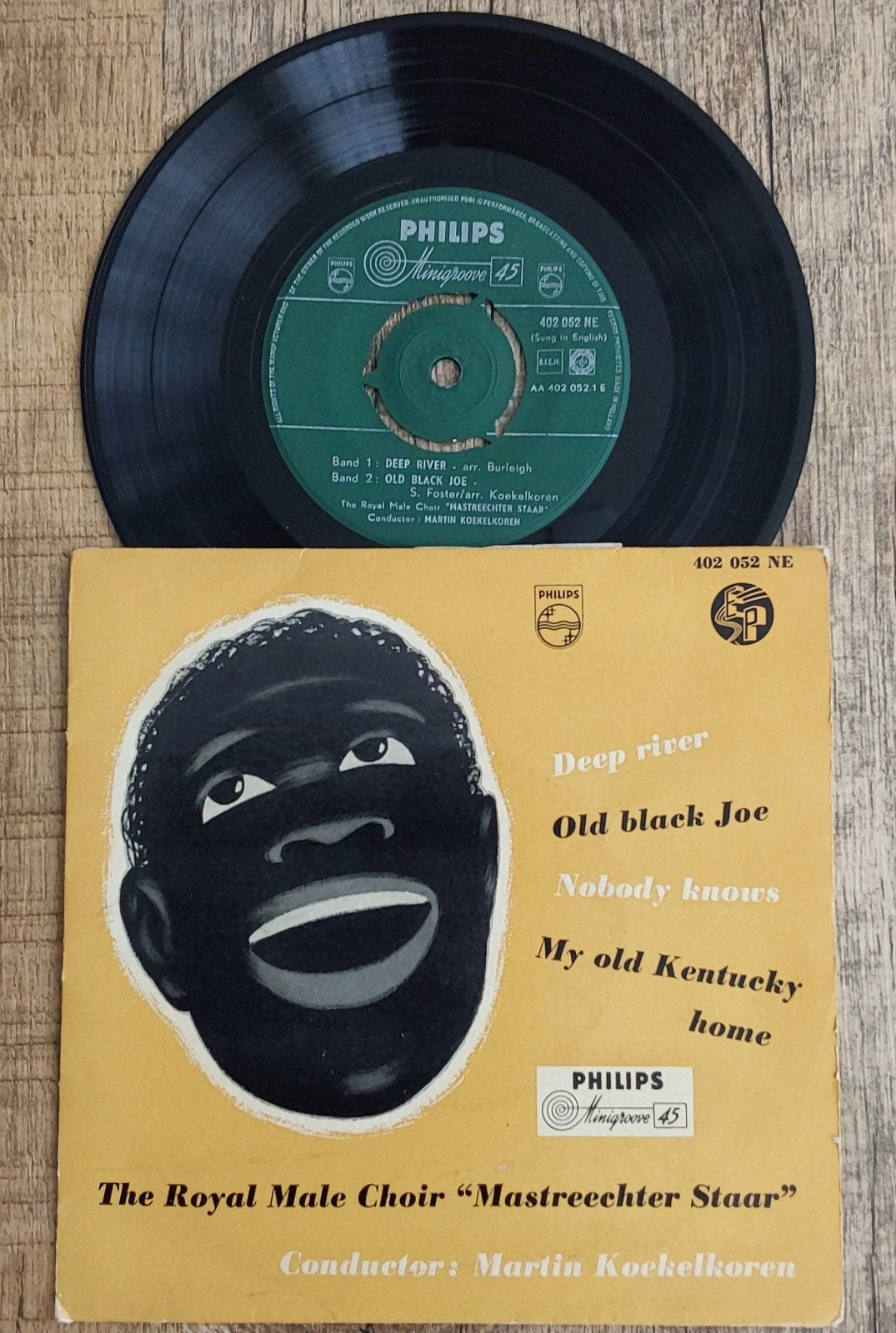 Minigroove 45 - The Royal Male Choir "Mastreechter St, Ophalen, Gebruikt, Originele persing, 7 inch