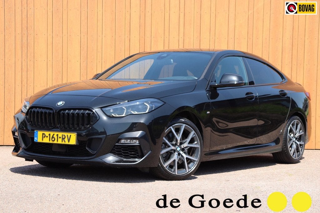 BMW 2-serie Gran Coupé 220i M Sport orgNL afn.trekhaak a.ca, Auto's, Gebruikt, Euro 6, 4 cilinders, Leder en Stof
