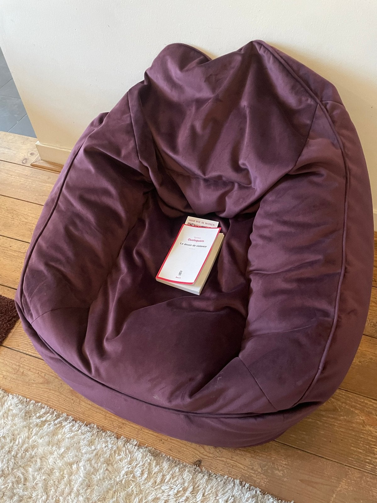 Comfortabele paarse zitzak, Huis en Inrichting, Zitzakken, Ophalen, Gebruikt, Paars, Zitzak