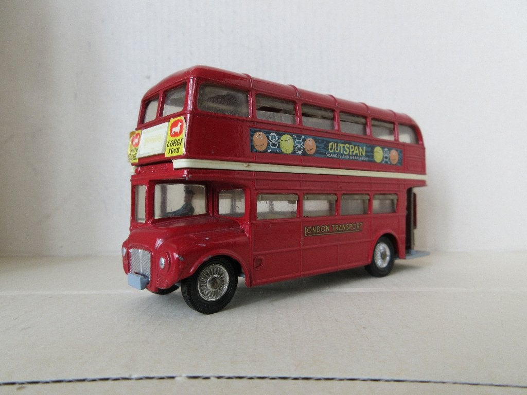 Corgi routemaster bus, Ophalen of Verzenden, Zo goed als nieuw, Bus of Vrachtwagen, Corgi
