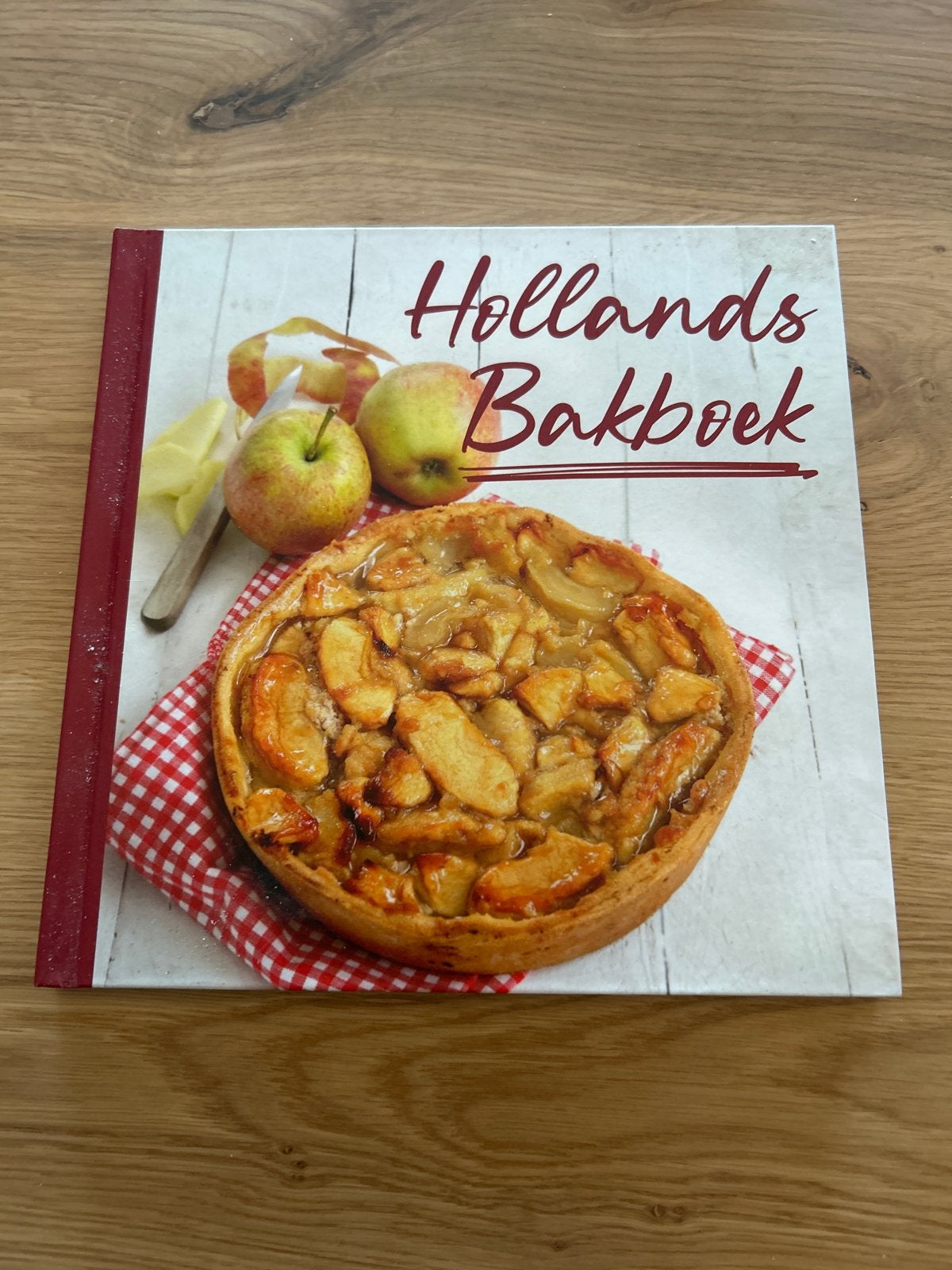 Hollands Bakboek - Klassieke recepten voor gebak en broodjes, Boeken, Ophalen of Verzenden, Zo goed als nieuw, Nederland en België
