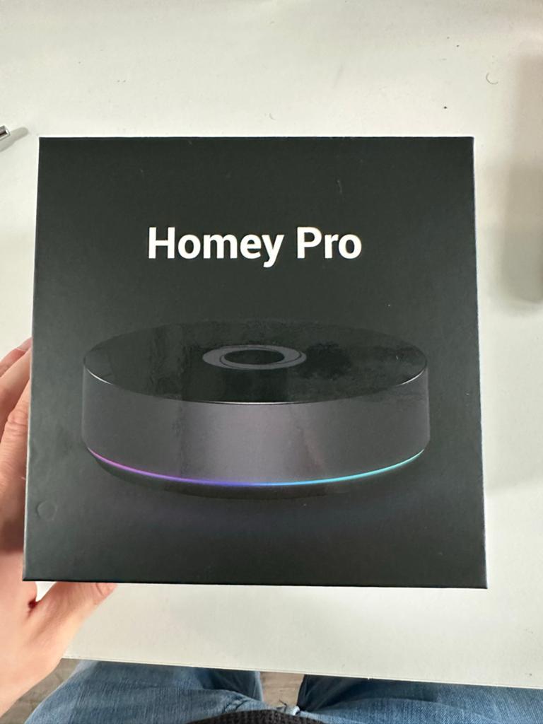 [Ongeopend] Athom Homey Pro 2026, Hobby en Vrije tijd, Elektronica-componenten, Nieuw, Ophalen of Verzenden