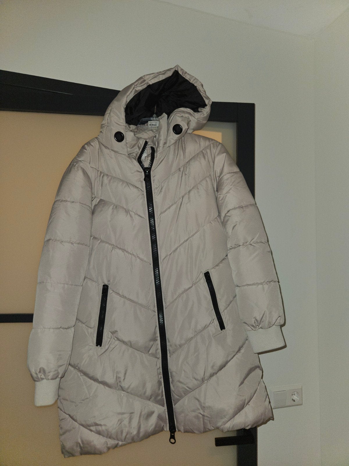 mooie winterjas, Kleding | Dames, Beige, Maat 42/44 (L), Ophalen of Verzenden, Zo goed als nieuw