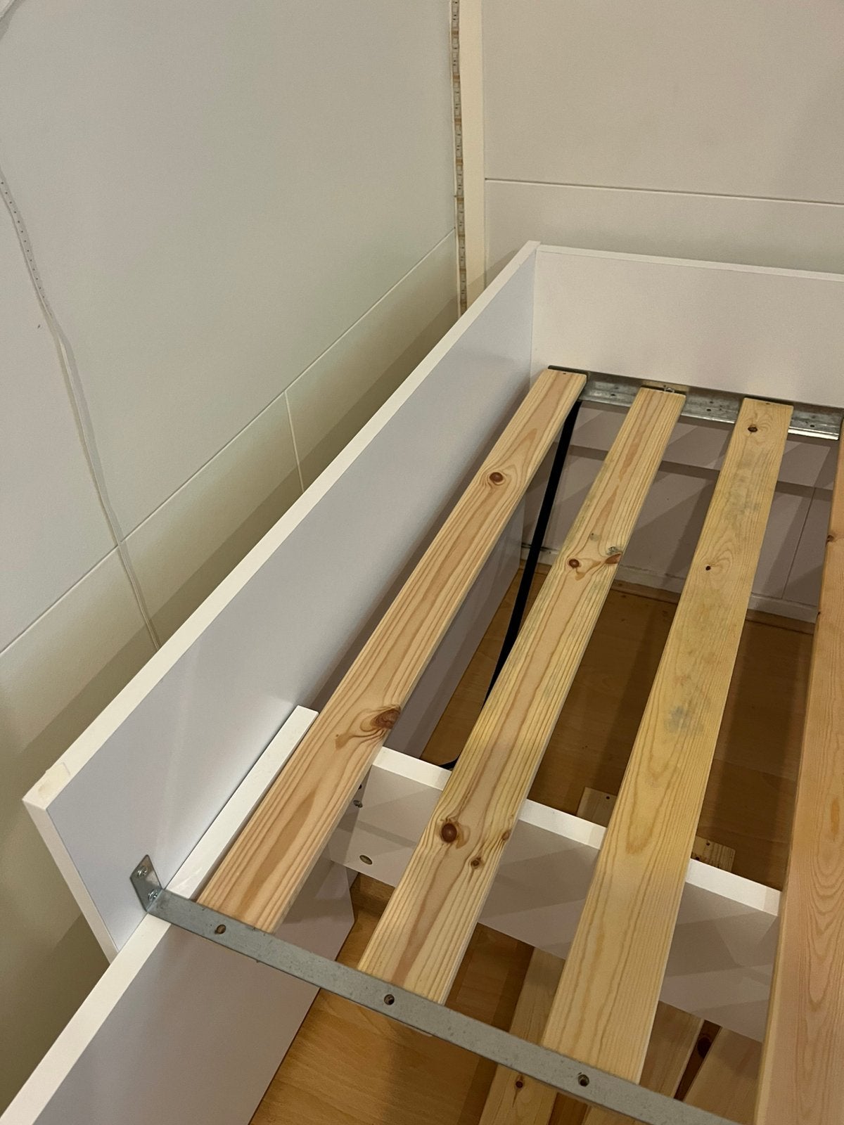 Als nieuw: LIMFJORDEN Bed bedbank Ikea 90/180x200 wit, Ophalen, Verstelbaar, Wit, Tweepersoons