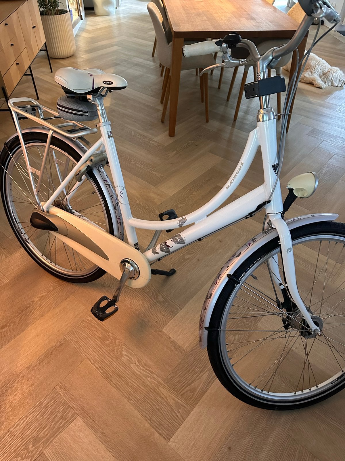 Foto 4 van Batavus Diva Damesfiets in goede staat