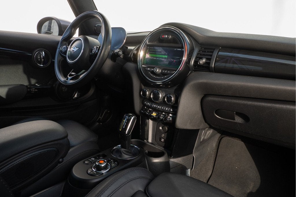 MINI Mini Electric Yours 33 kWh SOH 96% Panoramadak/ Harman-, Auto's, Mini, 4 stoelen, 184 pk, Autotrust, 270 km