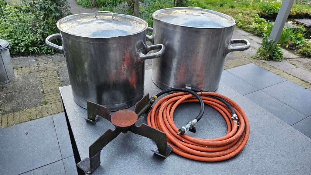 RVS Gamellen 40 & 50L met aardgasbrander en slang, Ophalen