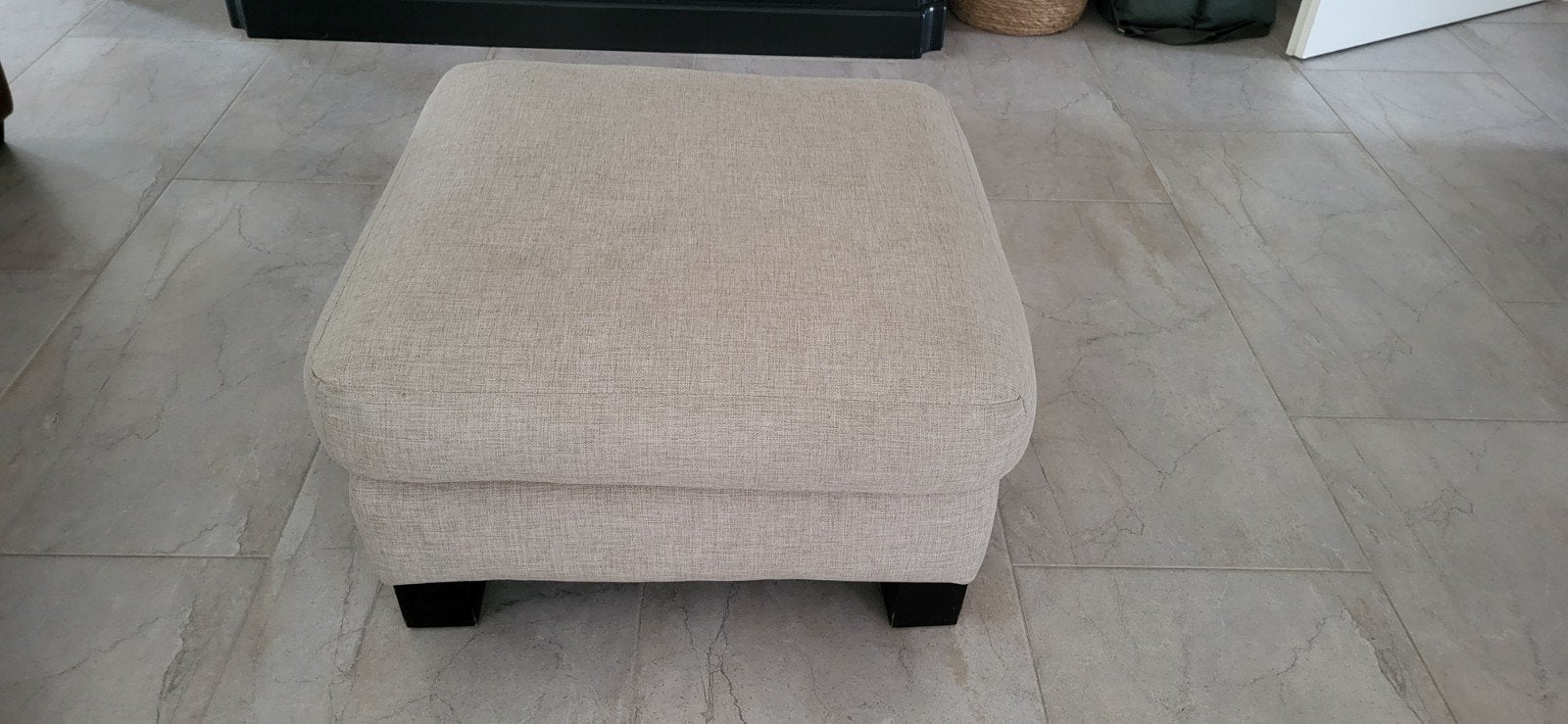 Zandkleurige hocker, Ophalen, 50 tot 100 cm, Vierkant, 50 tot 100 cm