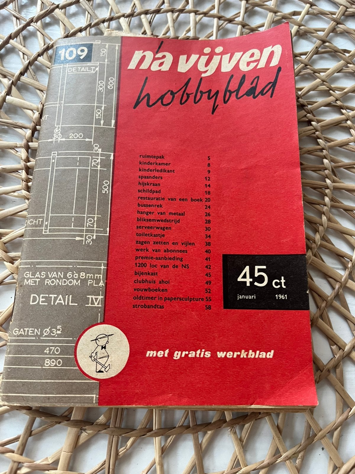 Vintage  Na vijven hobbyblad uit januari 1961., Ophalen of Verzenden