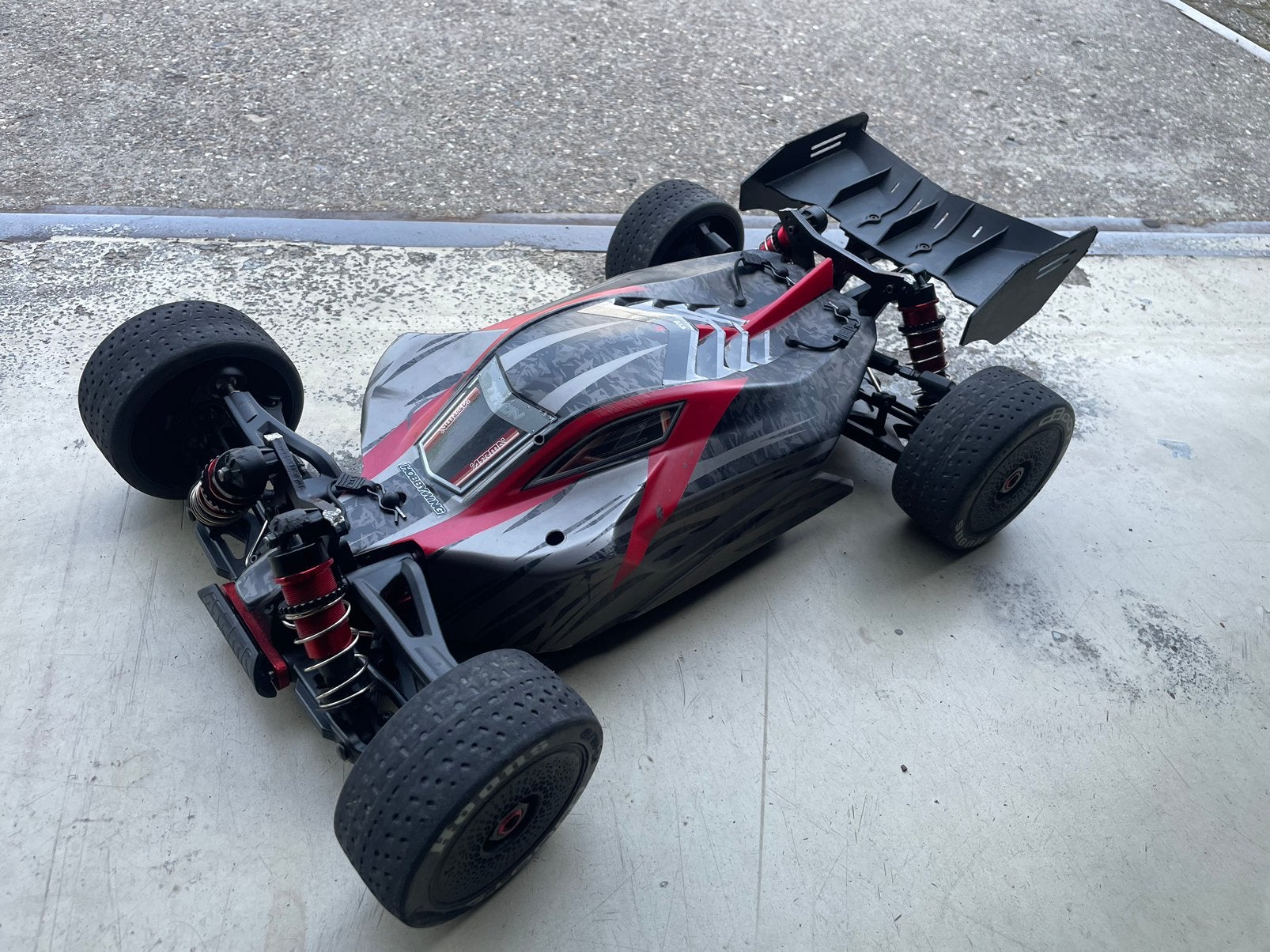 ARRMA TYPHON 6s MET NIEUWE COMBO!!!, Ophalen, Zo goed als nieuw, Auto offroad