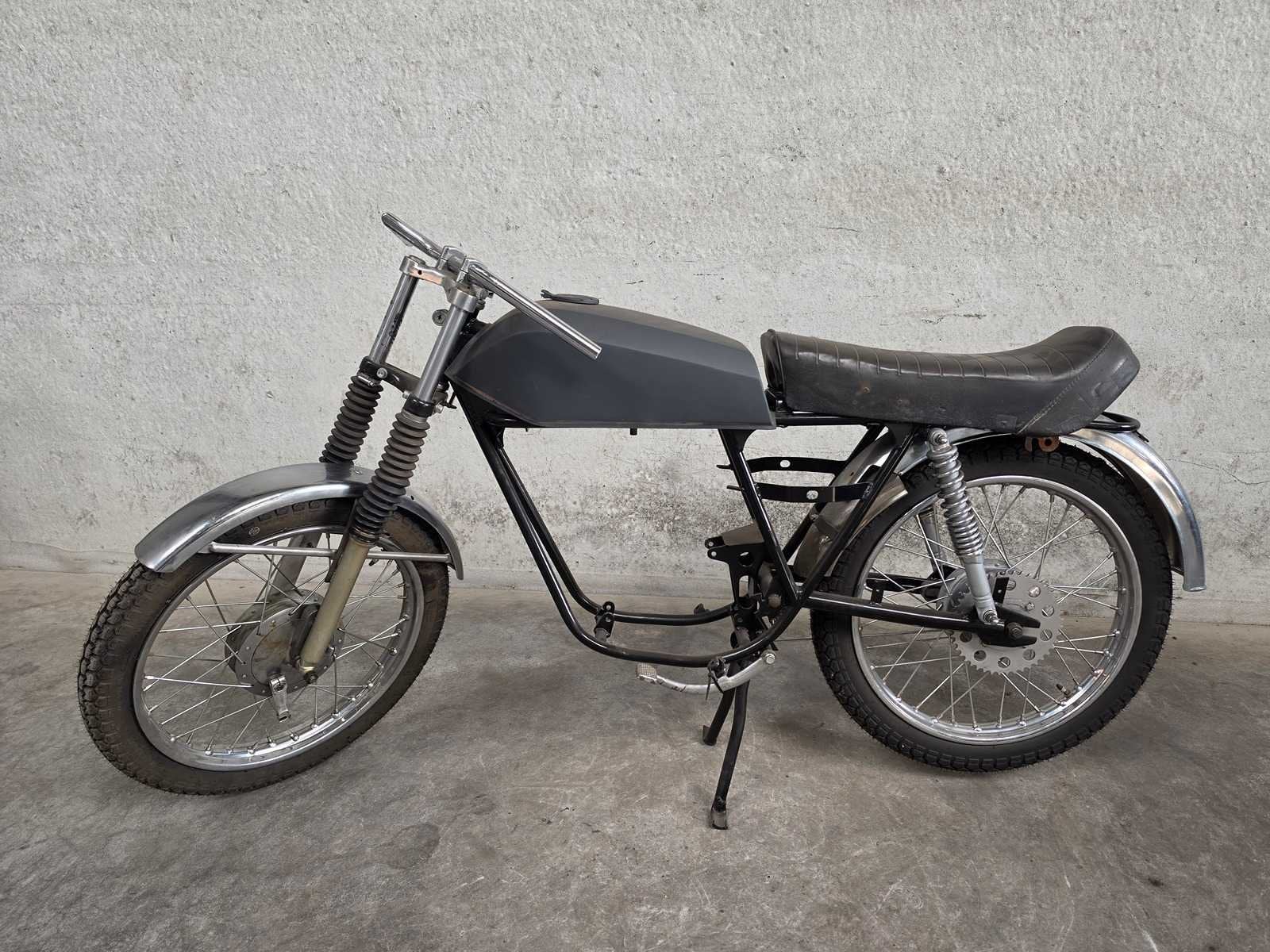 Benelli - Bromfiets - T50 ? - Oldtimer met onderdelen, Gebruikt, Benelli