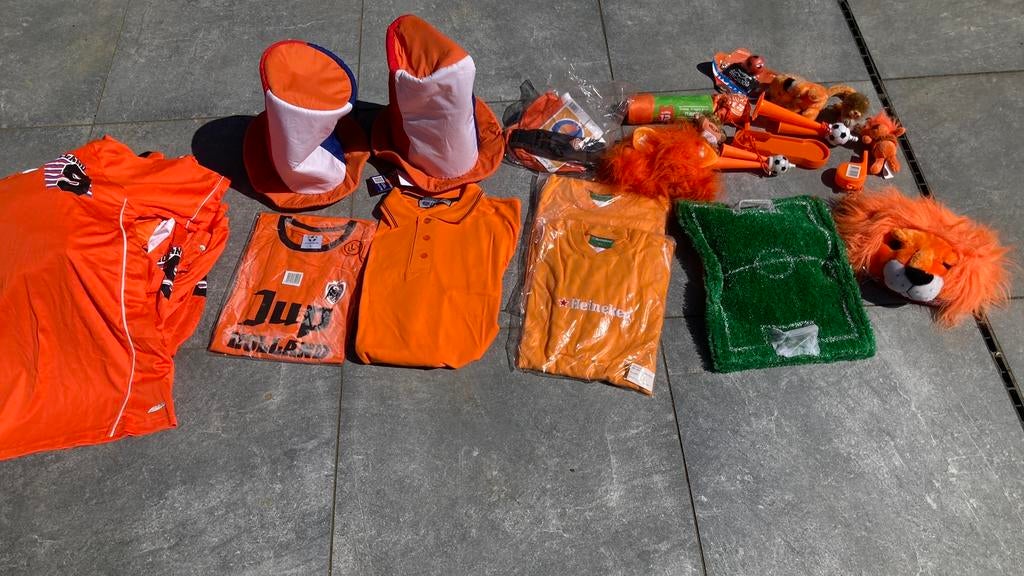 Hel doos oranje spullen, Seizoenskaart, Eén persoon