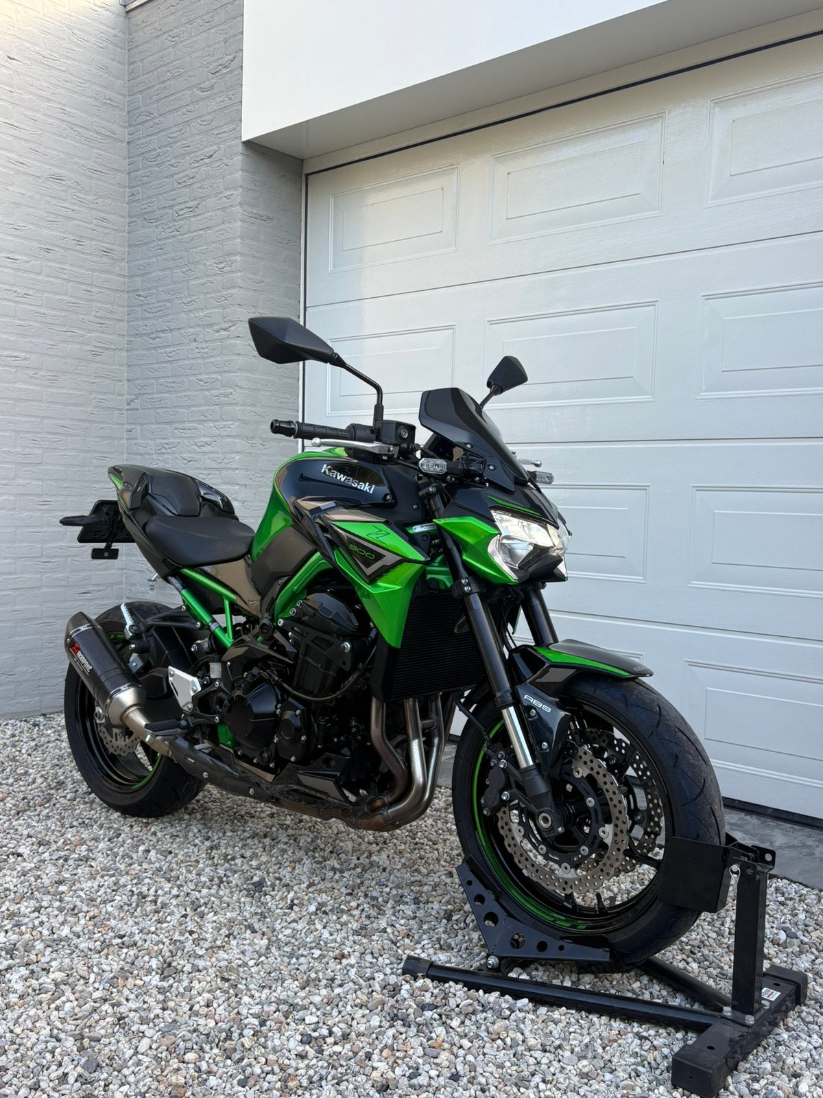 Kawasaki Z900 ABS Performance Pack – 2022 | Slechts 9.840 km, Occasion, 4 cilinders, Motorrijbewijs A, 948 cc