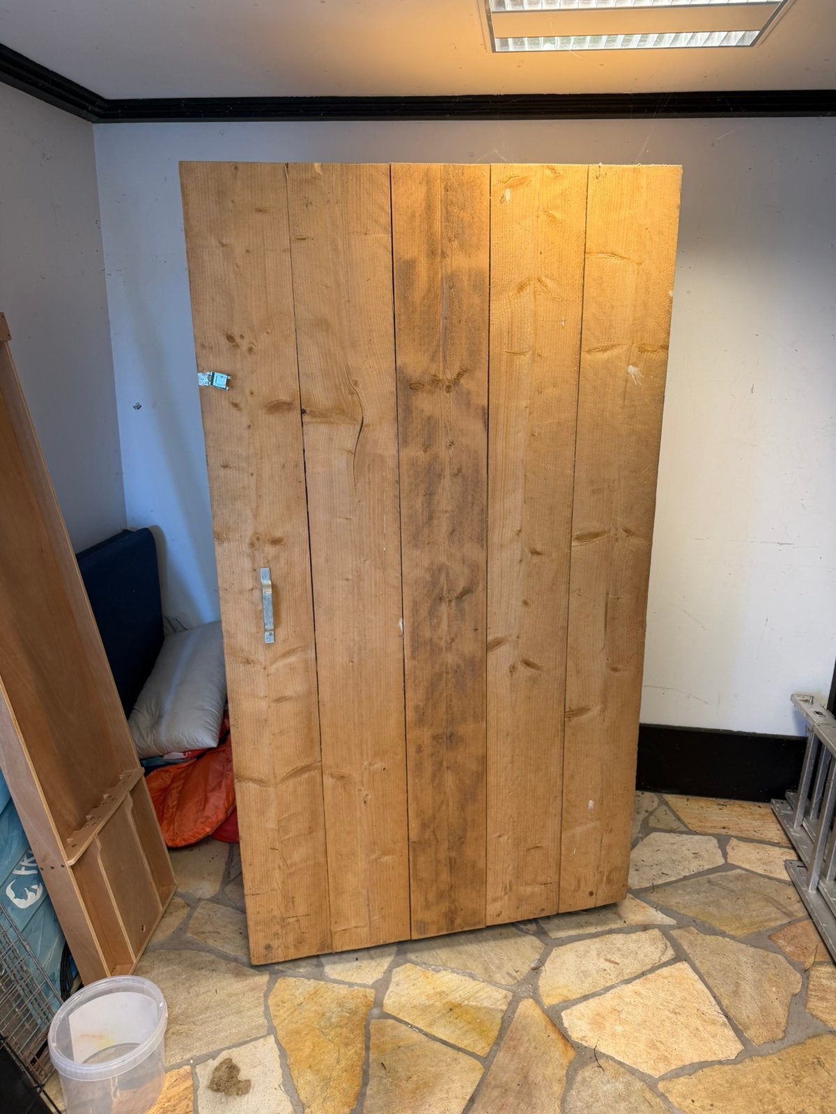 Zadelkast hout, Ophalen, Zo goed als nieuw